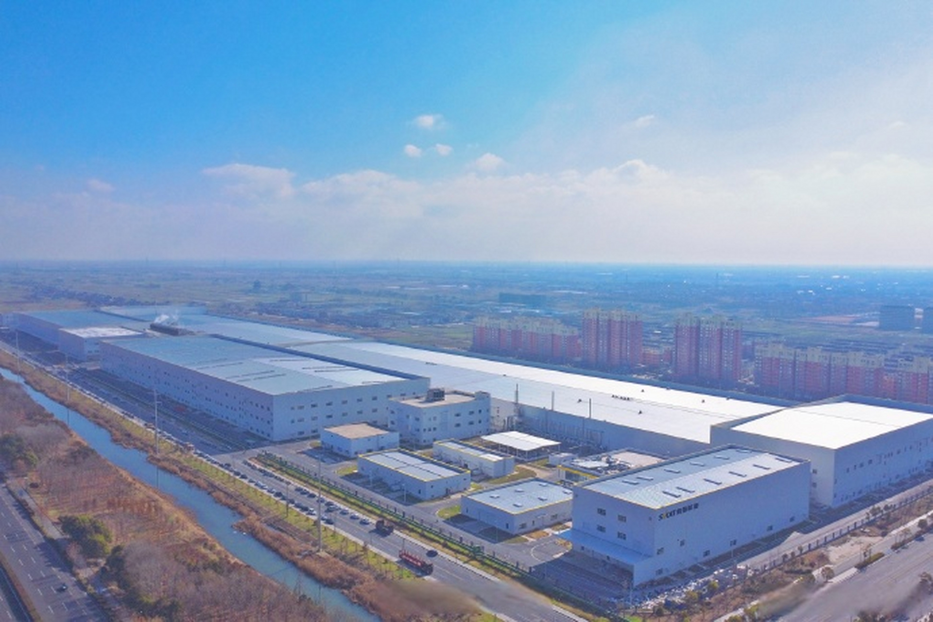 新興能源技術研發項目全面投產，戰略性新興產業迎來新動能